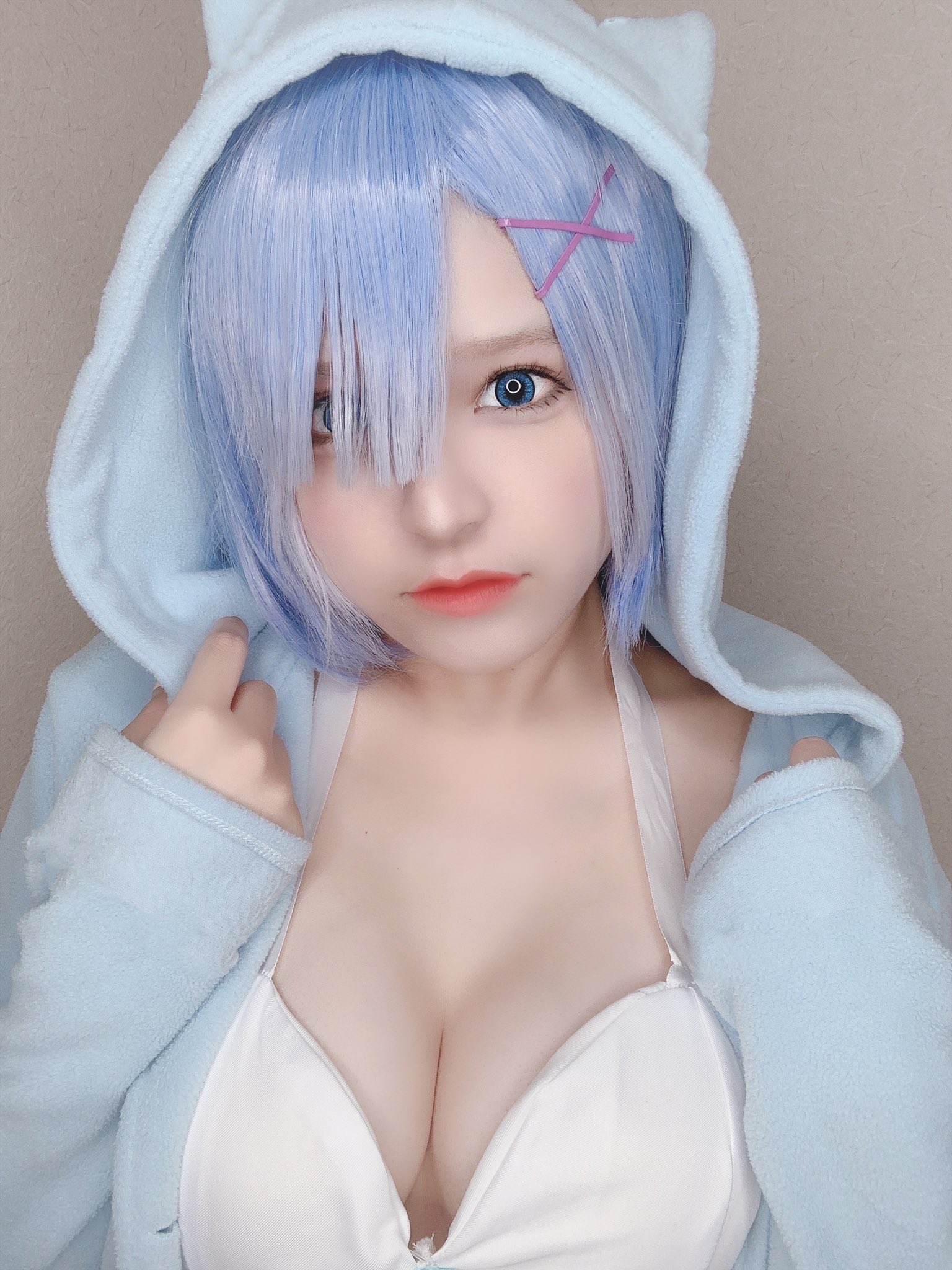 画像,#エアコミケ #コスプレ 猫耳パーカー　レム！ https://t.co/XT7WV86mRL。