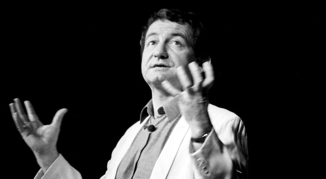 coherence_e's tweet image. « Un jour j&apos;irai vivre en Théorie, car en Théorie tout se passe bien. »
Pierre Desproges