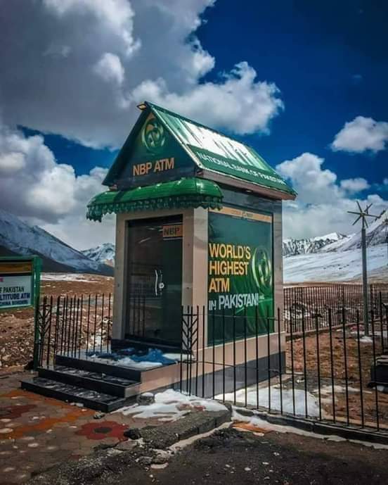 Asif_Chaudhry9's tweet photo. #World_Highest
ATM at Khunjarab Pass Pak-China border
#BeautifulPakistan https://t.co/FxYDvgO6Fu