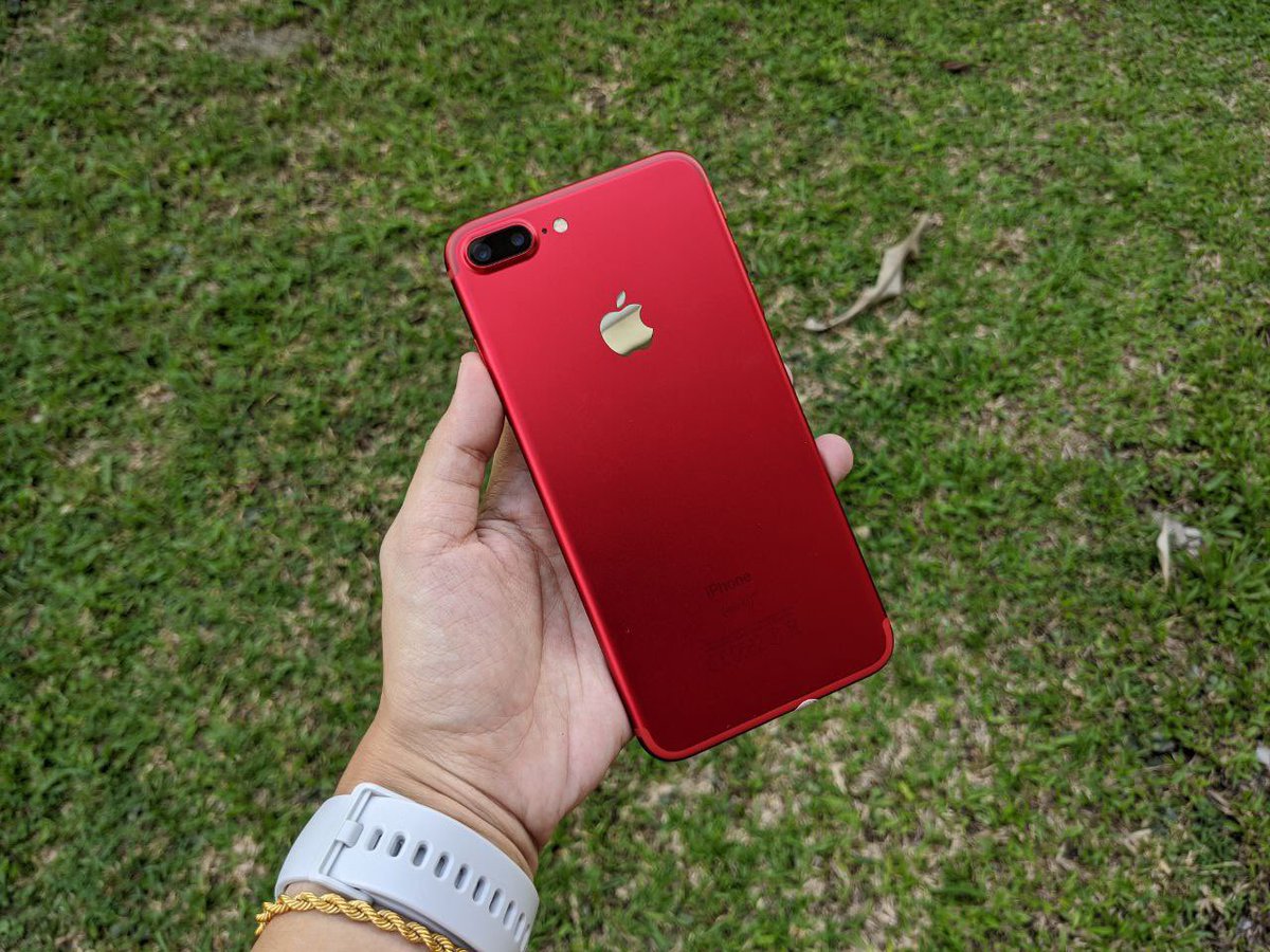 futboljersi_'s tweet photo. Rt kalau nak Iphone 7+ Red matte ni jadi milik anda 😍 https://t.co/fgwI4TGOsB