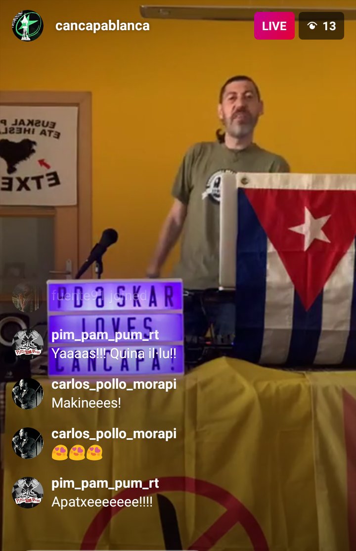 RadioTramaSBD's tweet photo. El @PDaSkar membre del programa @PimPamPumRT de Ràdio Trama  al #vermutconfinat de @cancapablanca en directe ara mateix a instagram disparant temazarranganos per la venaaa! https://t.co/XXNwLywQQo https://t.co/LVIWgEIkcs