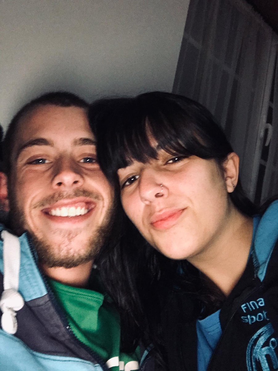 Behindthevida's tweet photo. Um amor que não cabe em mim 💖 https://t.co/cILfPLgeeu
