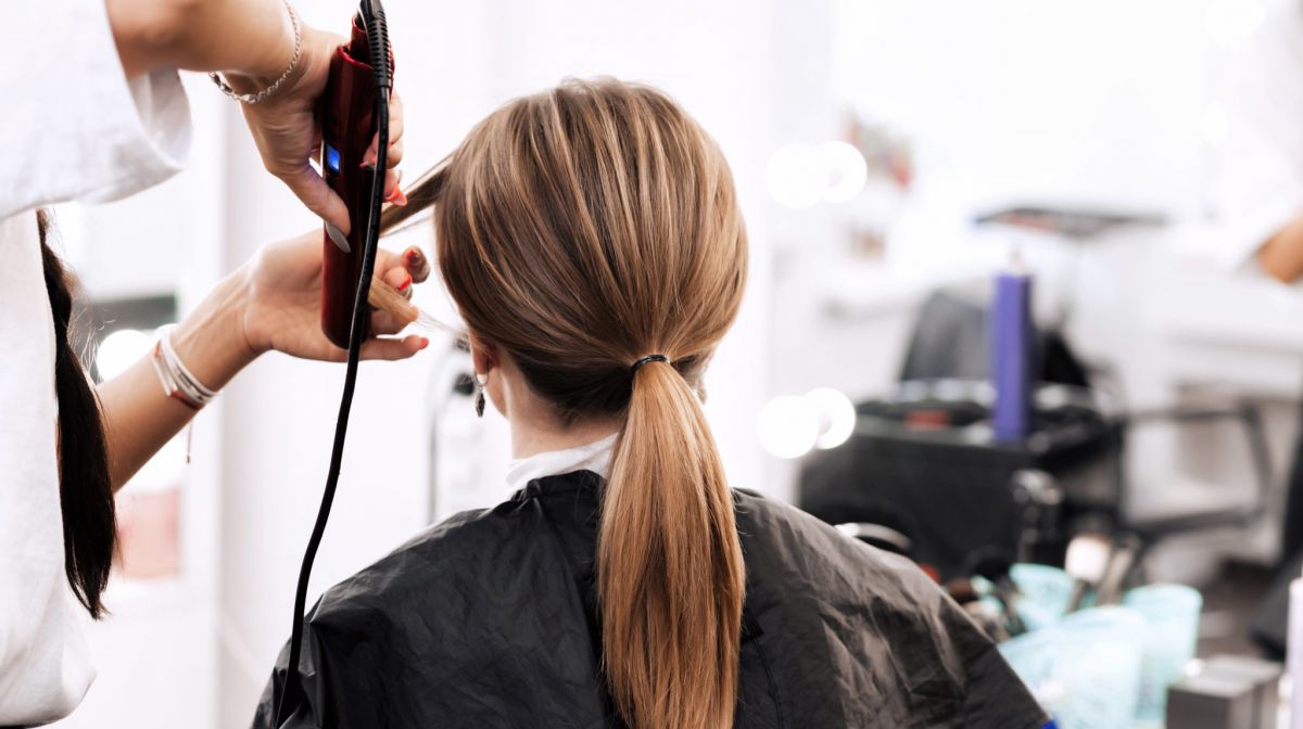 LEORoscommon's tweet photo. COVID 19 - Planning to Re-Open Hair &amp; Beauty Business - Steps to Ensure Customer Confidence &amp; Keeping your Staff Safe - Remote Seminar Via Zoom

Date: Monday, 18th May 2020

Book now > https://t.co/aJ9V2v4Bfy

#LEORoscommon https://t.co/MHsCbB6JRF