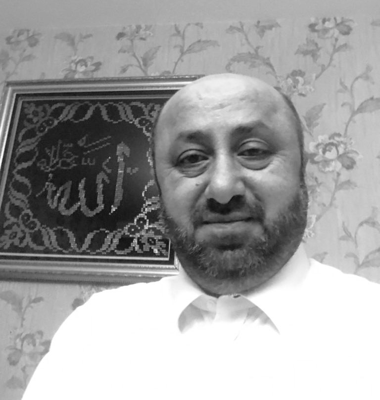 Değerli dava adamı, inancı, iradesi ve adanmışlığı ile örnek kardeşimiz, sırat-ı müstakim yolcusu Ömer Döngeloğlu Hakkın rahmetine kavuştu. İhlas ve gayreti ile hoş bir sada bırakarak aramızdan ayrıldı. Milletimizin başı sağolsun. Mekanı cennet olsun.