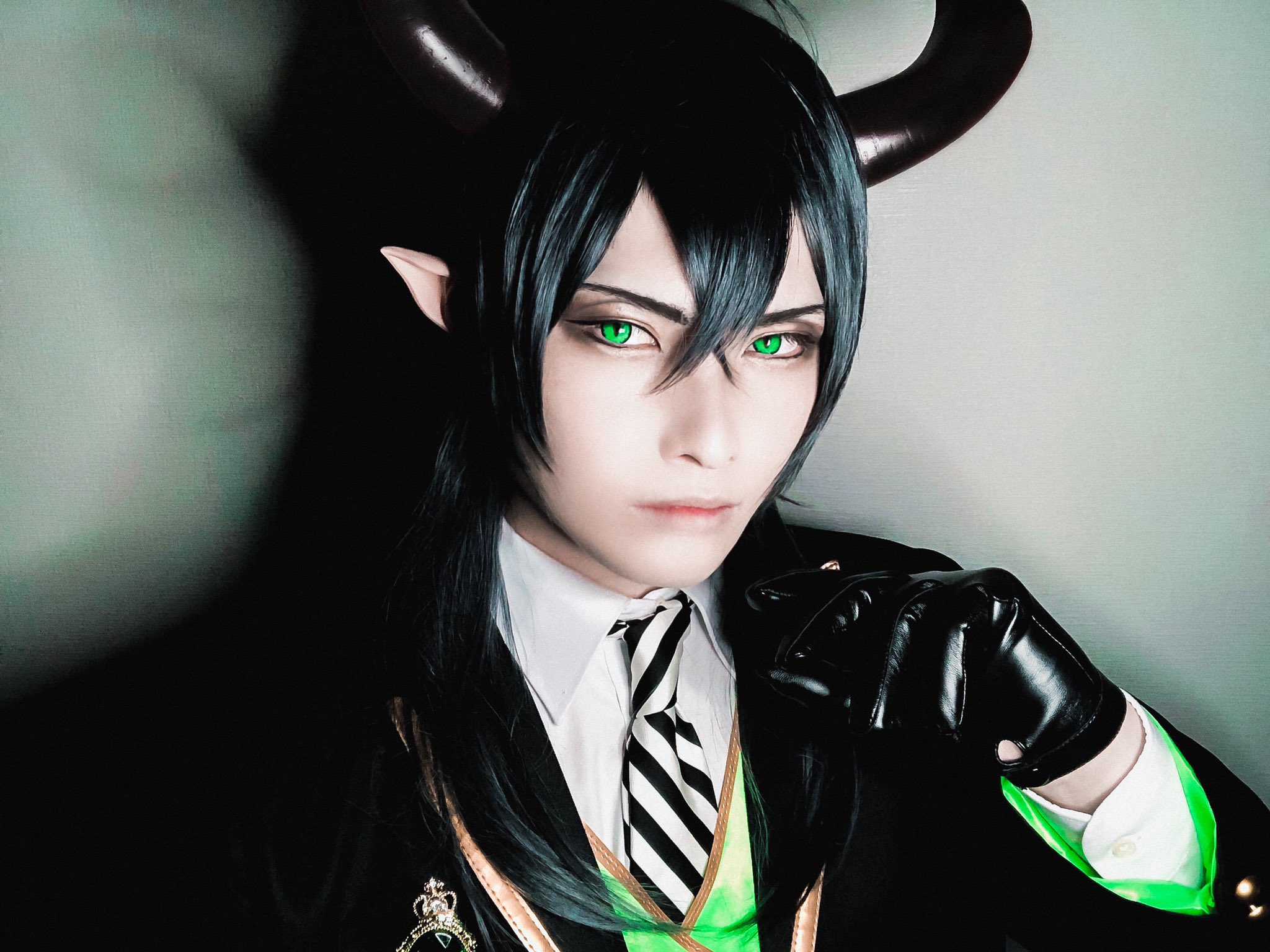 マレウス　コスプレ　メンズ おじぎ on X: 