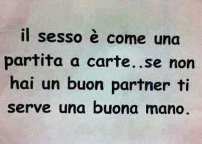 colapier72's tweet photo. #carte #partita #sesso #oltrelagrigliacedipiu #smile https://t.co/Ifg0jRnytg