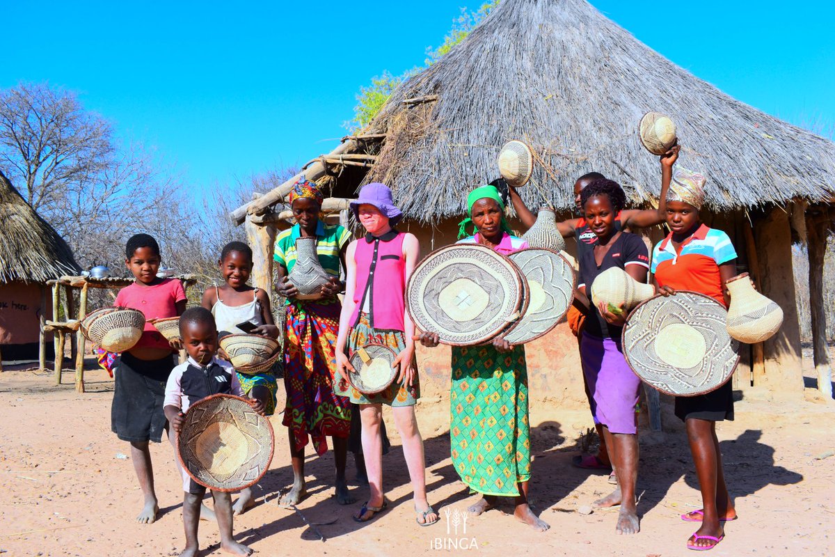 iBingaGirl's tweet photo. #RedMarketSunday Binga Tourism Promotion account.
Instagram: ibinga.girl
love serene boat cruises, croc spotting, and forever on the hunt for hidden gems, beautiful crafts, sunsets to die for and must-see sights? #visitBinga #loveBinga #RedMarketSunday @iMisred https://t.co/1irDRzVIxm