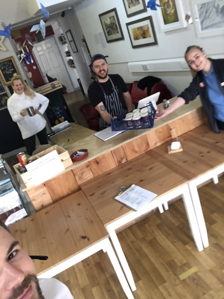 nathevs21's tweet photo. Big thank you to @caffilolfa for donating coffee to keep the staff in good spirits and to keep feeding the community in Burry Port #ItsWhatWeDo #FeedingTheNation #KeyWorker #ThankYou #CaffiLolfa https://t.co/13mngEe6U9