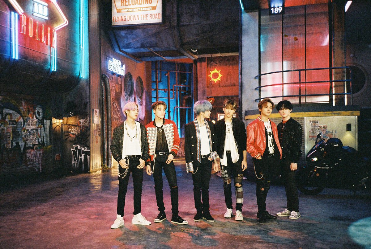 13_bvnny's tweet photo. whatever happens u will always be the champion in our /nctzen/ hearts 💚💚💚 
@SMTOWNGLOBAL @NCTsmtown_DREAM 
#NCTDREAM 
#reloadwithnctdream https://t.co/OJniEu7yvF