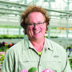 According to Plantpeddler President Mike Gooder, the genetics within the horticulture industry continue to evolve. Gone are the days when a genus was limited to one size fits all. Now, there are lines to fit specific applications. superfloral.com/rss-feeds/grow…
