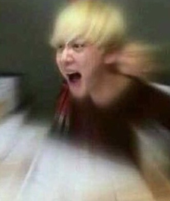 memebangtan1's tweet photo. “Hj é a minha primeira aula online não vou me estressar”
Internet caindo: a

  Por fora             //      Por dentro https://t.co/2fB1LCMUTC