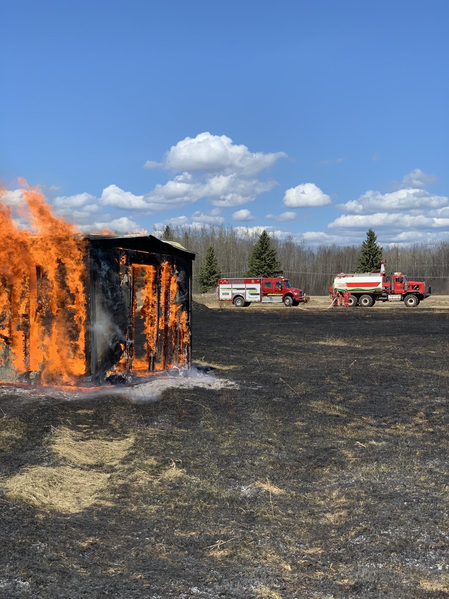 chiefcoutts's tweet photo. Got to spend an amazing day yesterday doing our #firesmart #spu demo day for #seahawkservice #performance with #slavefire This picture is the control building.  No help for it at all.  Great group. Awesome results.  Thanks to all that put this together. https://t.co/T68WLgqp9u
