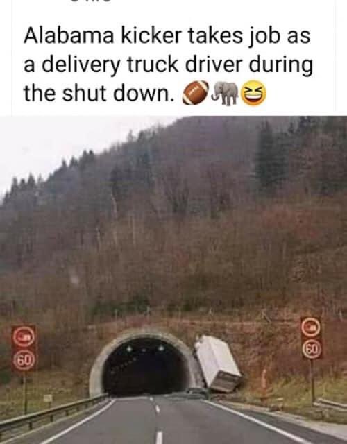 adielowmar's tweet photo. Sunday Funny #WarEagle #doink #givemeasecond https://t.co/A4i7bIRmjU