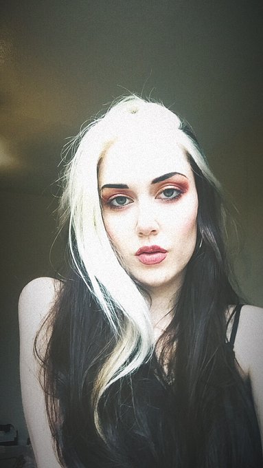 1 pic. Dyed my hair today, I think I look much hotter!

Who wants to reimburse me the ?21.44?

Cashapp: