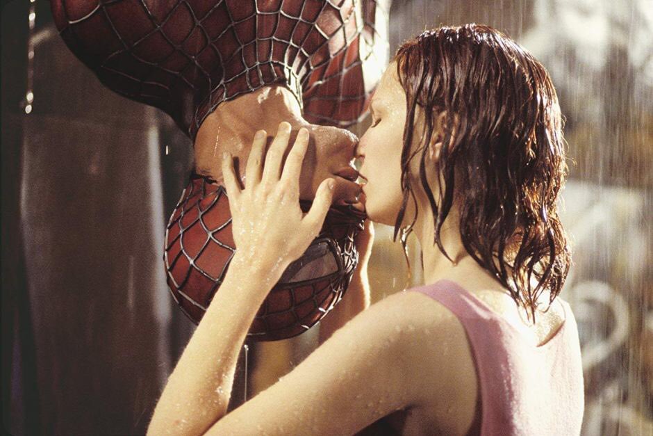 spideyooc's tweet photo. Today is the 18th anniversary of Sam Raimi’s first Spider-Man. This film perfectly balances comic book camp with drama and emotion and was the highest grossing comic book film at the time. https://t.co/O3PI6t6gG9