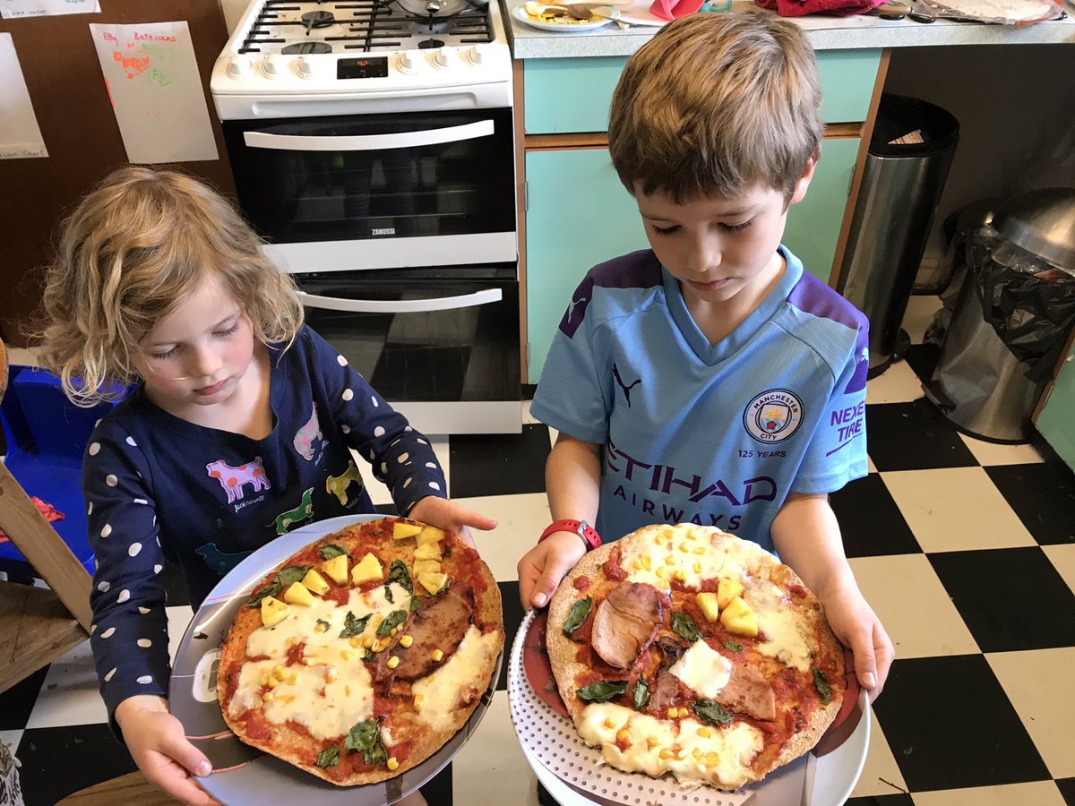 @CheshireScouts #VirtualCube2020 Owen (and Effy) 1st Wilmslow - our world pizzas (basil = rainforests!!)