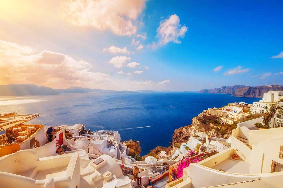 PoesiasFlutuam's tweet photo. Lugares que inspiram poesias....⠀
⠀
- Oia, Ilha - Santorini / Grécia - ⠀
⠀
#Oia #Santorini #Greece #Grécia #ilha #maregeu #natureza #nature #naturezaemfoco #naturephotography https://t.co/EpdYldTW0J