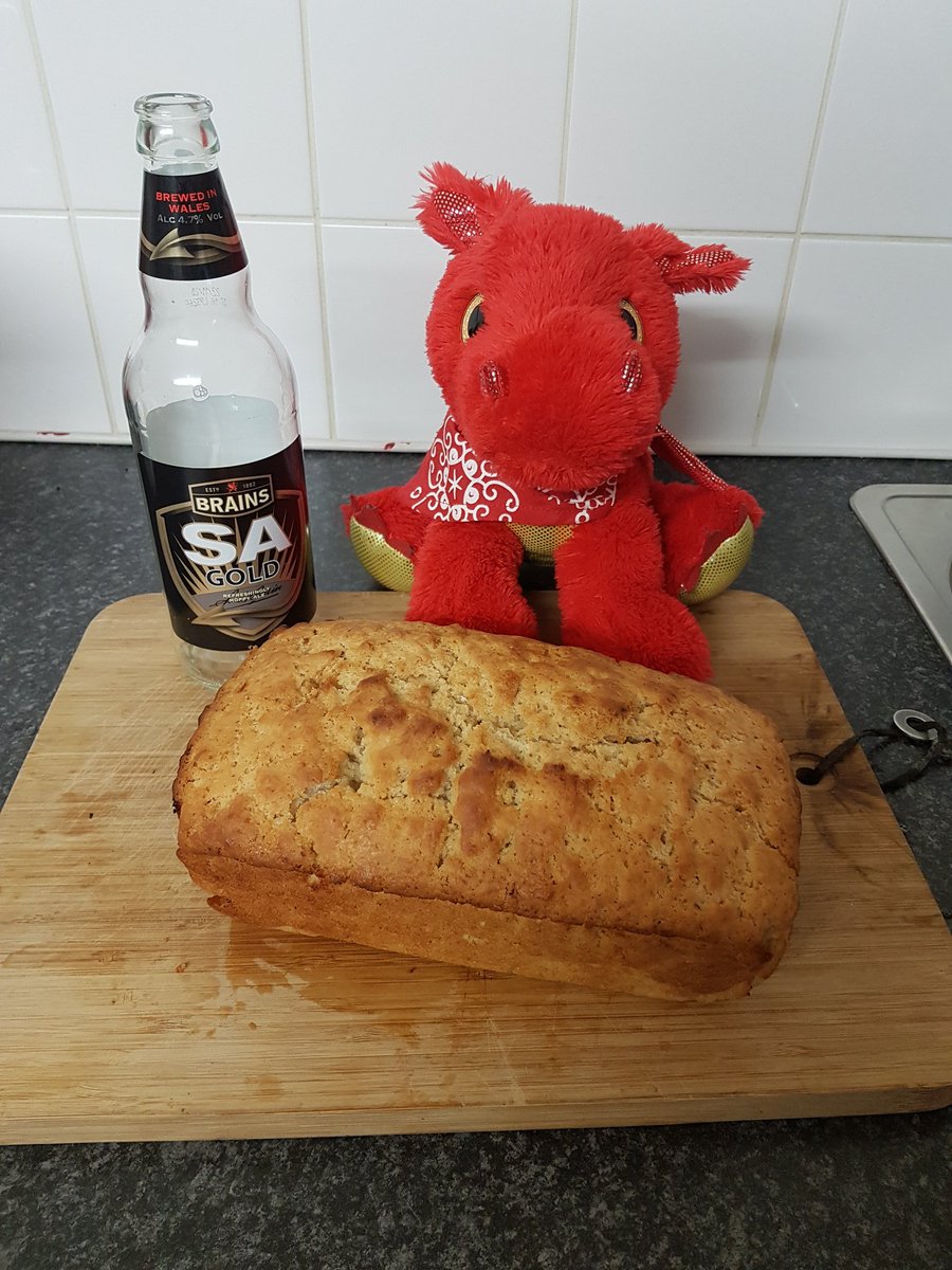 SionLLB's tweet photo. Rhion the Dragon approves of the latest beer bread! Made with @brainsbrewery Welsh Beer! #lockdownbaking  #welshbeer https://t.co/jBUy6mPMwL