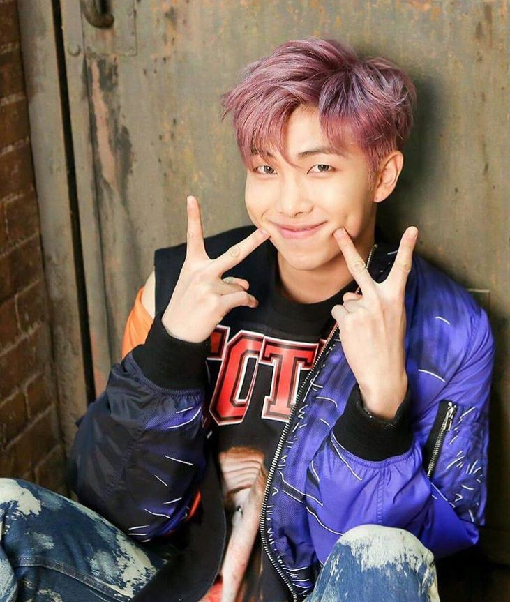 taemworks's tweet photo. purple hair bts was something else https://t.co/3ZZhwxqgeX
