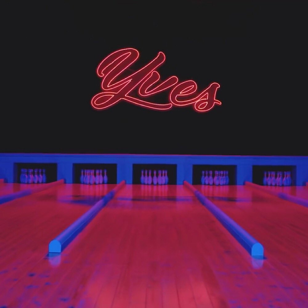 loonaboard's tweet photo. Q: What song would you cover if you could do a solo?

Choerry: New or Eclipse
Yves: Taemin’s Want
Vivi: Egoist https://t.co/tO0vGBvlLk