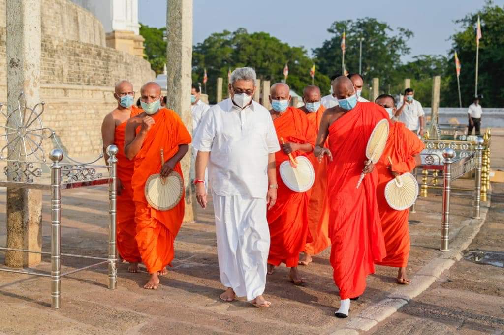 udena_de's tweet photo. Blessing by venerable maha sangha to defeat Corona....
@GStrategy2020 @RajapaksaNamal @GotabayaR @ReAdSarath @VisionSri @PresRajapaksa https://t.co/ccZDUCwSbg