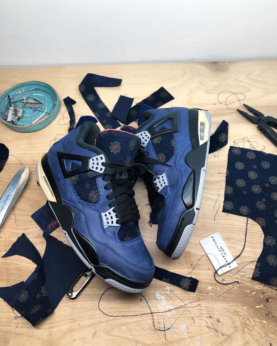 CaminoTV's tweet photo. Air jordan 4 custom - Philllllthy  ✂️

« Tout ce dont tu as besoin pour faire des trucs cools c’est une aiguille et du fil » 😬

@jumpman23 philllllthy (ig) https://t.co/tYEeWcxIHd