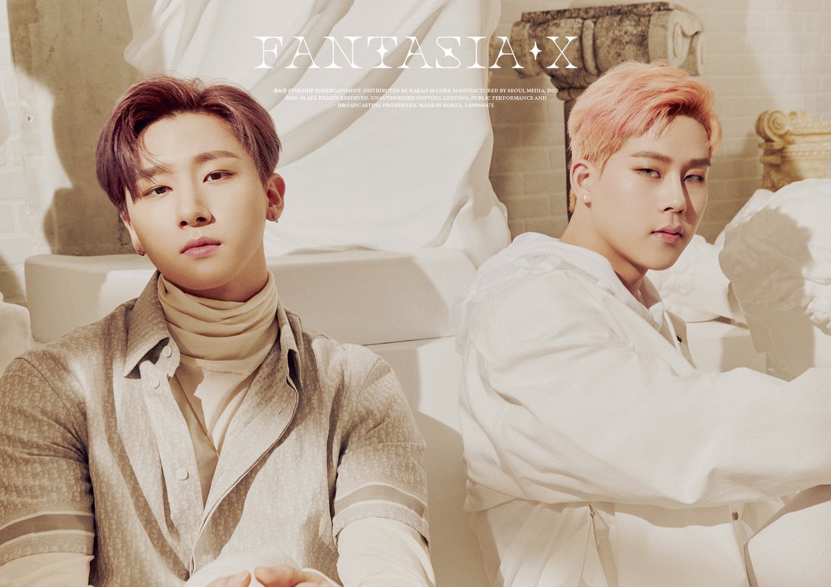monstaxfrance's tweet photo. [PHOTOS] 

Voici les dernières photos de la version 2 de « Fantasia X »

On y retrouve Joohoney et I.M dans un décor blanc~

Préférez-vous le premier ou le second concept ?

@OfficialMonstaX @official__wonho 
#MOBSTAX #MONSTA_X #FANTASIA_X https://t.co/9Azvx20XAx