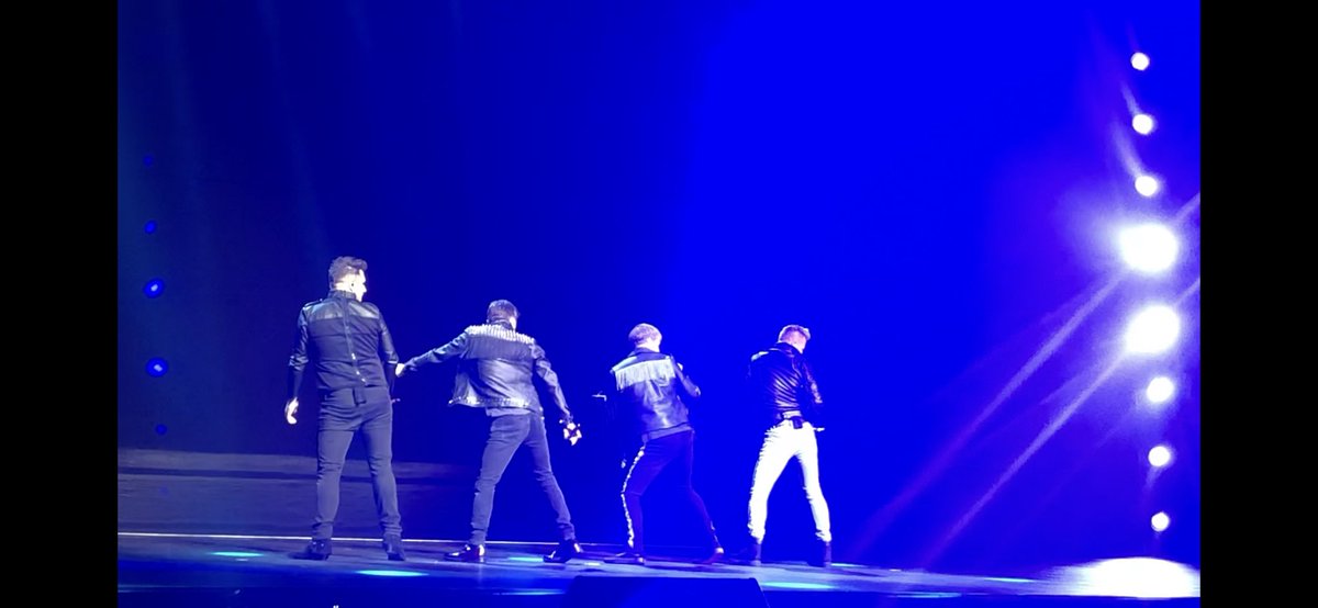 TEAMBYRNE's tweet photo. Action shots from The Twenty Tour - god it was a good tour!! @westlifemusic @NickyByrne @ShaneFilan @MarkusFeehily @KianEganWL https://t.co/NUM79LSk9y