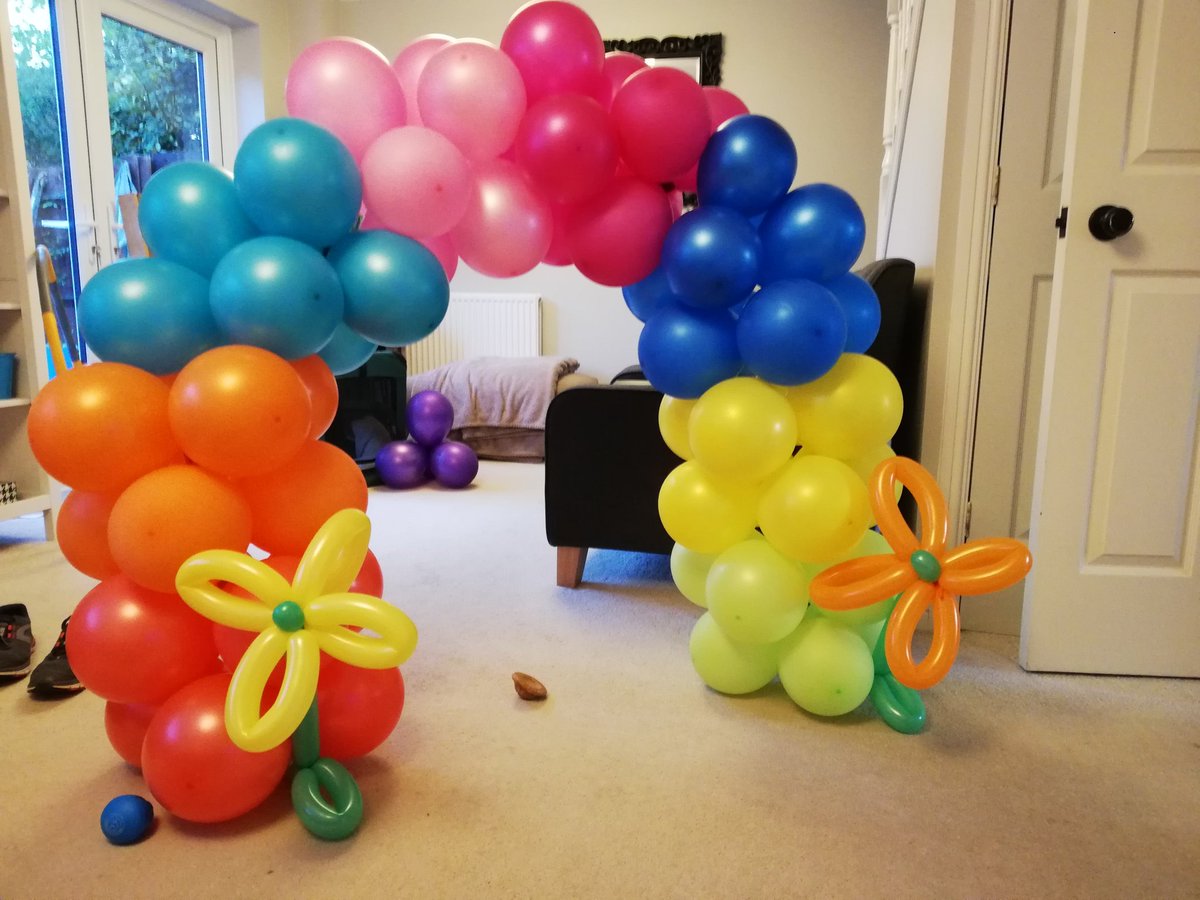 littleseeshell's tweet photo. Thank you key workers, rainbow arch built to go out in the front garden, you guys are keeping us going #ThankYouNHS # https://t.co/EDMTXJHphq
