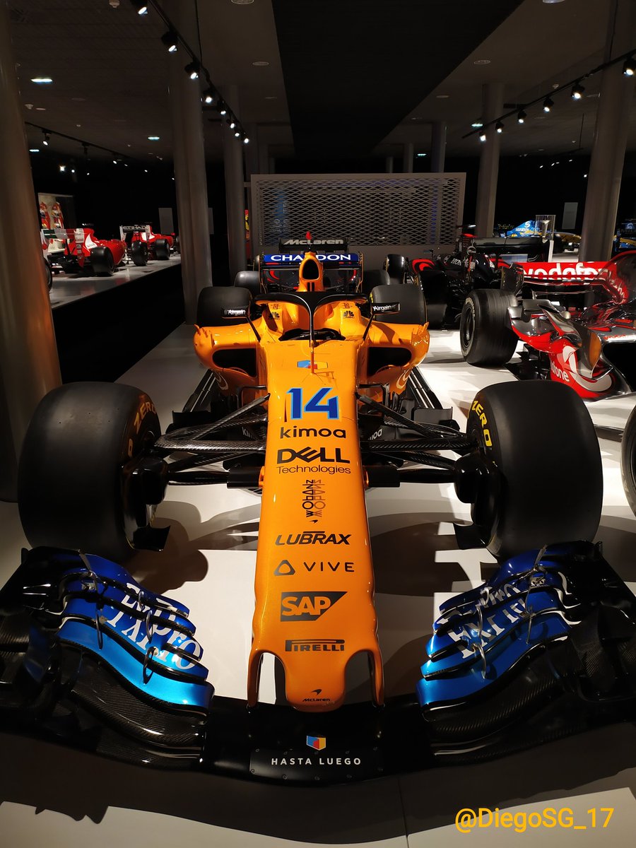 DiegoSG_17's tweet photo. Unos buenos fondos de pantalla para el móvil 😘😘
#Wallpapers #F1 #MP422 #MCL33 #F14T #Motorsport #Alonso https://t.co/3NMFzeVO4f