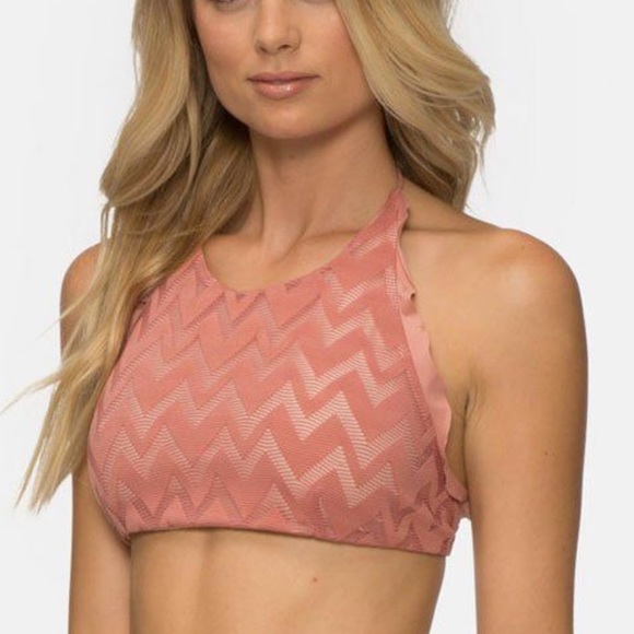 ShareSomeStyle's tweet photo. So good I had to share! Check out all the items I'm loving on @Poshmarkapp #poshmark #fashion #style #shopmycloset #trinaturk #tavik #freepeople: https://t.co/D7T6dhc2VF https://t.co/Unaqwipe1B