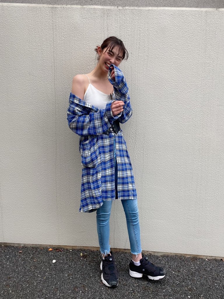Matsui_Kiko's tweet photo. Instagramは毎日更新してるけど
Twitterは更新出来てませんでした🙏

もうすっかり夏日ですね🥵☀️!!

スーパーに行くだけでも好きな服着て、
撮影が無い今しか出来ないネイルを
毎日変えては気分を上げて
元気にやっております✌︎

きっともう少し！
変わらず頑張りましょ！

#私服
#キコーデ
#kicode https://t.co/XQwSMoHGNQ