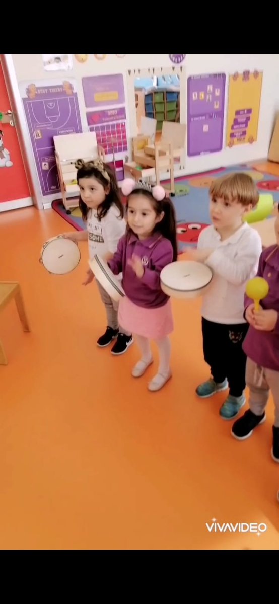 Uğur Okullarında müzik eğitimi  okul öncesi ile 1 ve 2.sınıflarımızda orff ve beden perküsyonu eğitimi ile başlar. İlkokul 3.sınıftan 7.sınıfa kadar öğrencilerimiz enstrüman branşlaşması ile  müzik eğitimlerine devam ederler.🎶 <a href="/EnverYucel/">EnverYucel</a> @nevzatkulaberoglu @nil__cicek @etuerkay