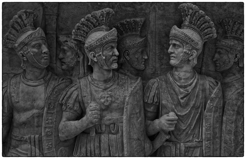 ANDmagazine's tweet photo. US Security Officials Decide Who Is Fit To Be President??
In AD 312 Constantine decided the Praetorians (aka Elite Bureaucrats) must be disbanded & their HQS destroyed - We must summon the same resolve
@RealSamFaddis #Spygate #Flynn #Durham
https://t.co/vvA6eT3Dzv https://t.co/9iDpXcs2mp