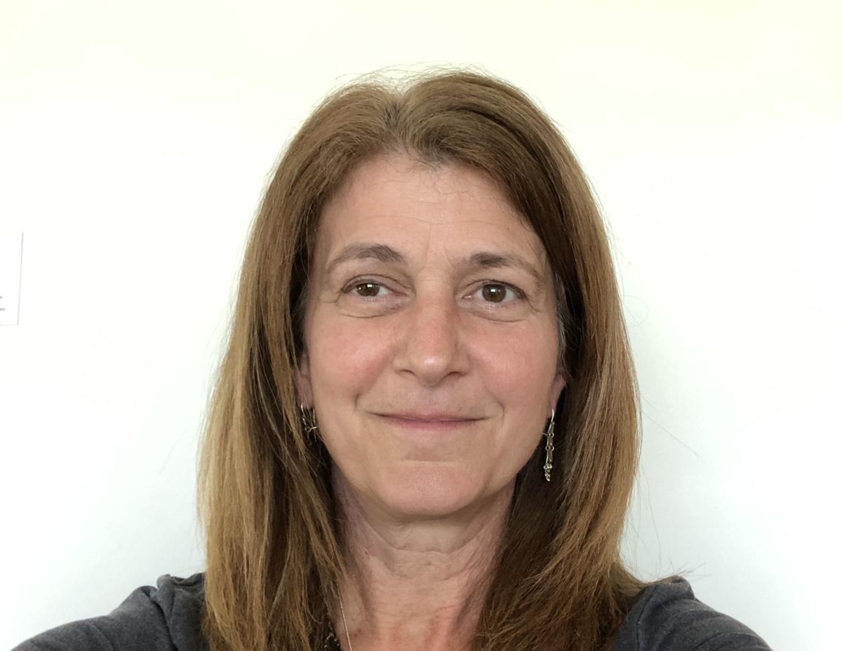 swmckewonOWH's tweet photo. The #coronavirus weighs most heavily on folks in the medical community. @ErinGraceOWH talks to several for their stories: https://t.co/xEkFXPt07r https://t.co/FgTa6b4sGf