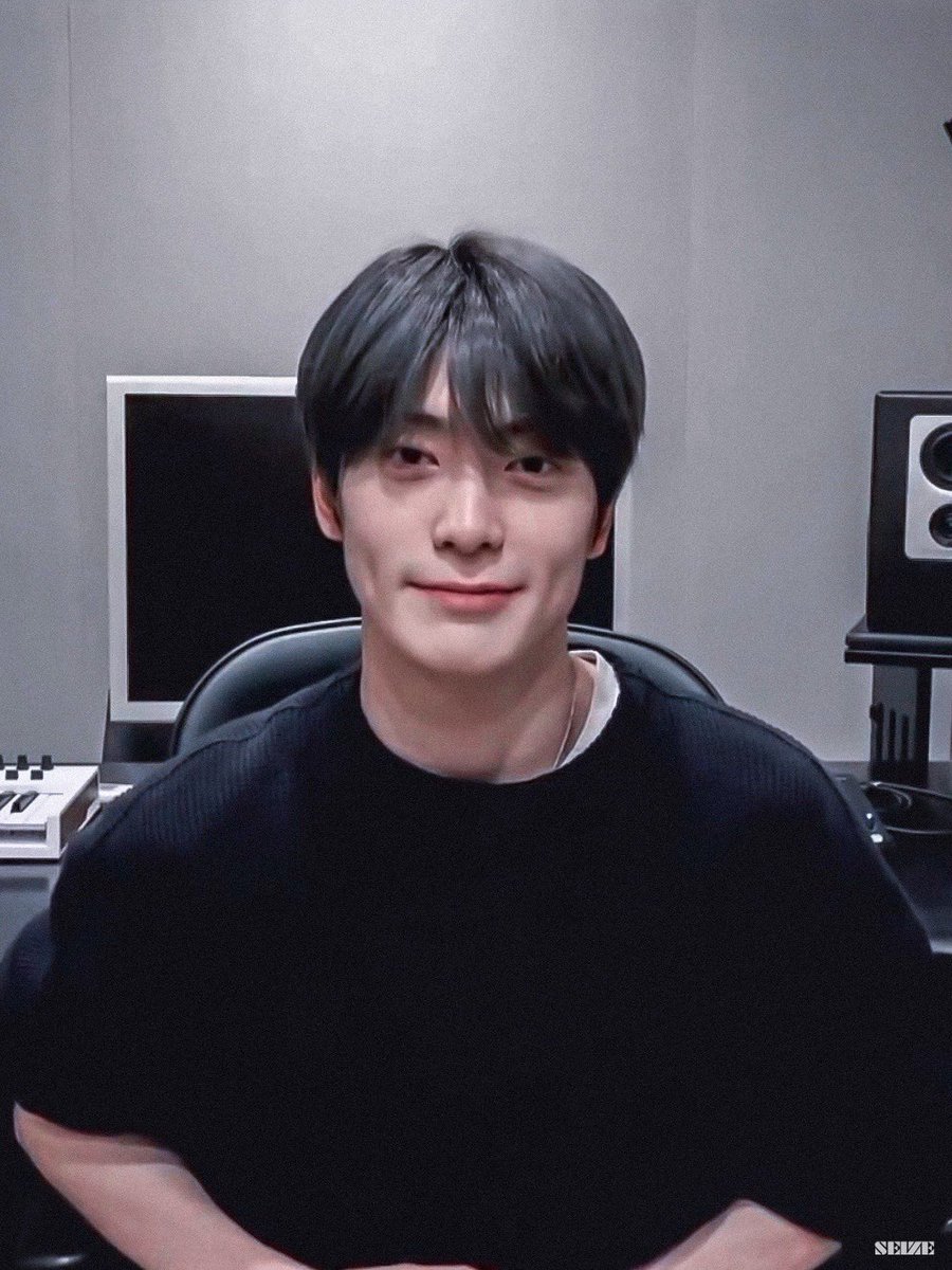 시즈 tweet media