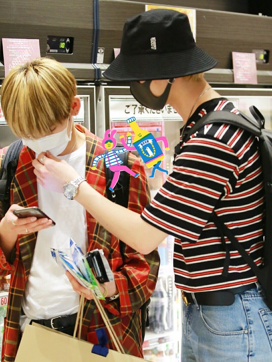 703x110's tweet photo. 그때 그 공항 🍇🍓 https://t.co/I3gH8Uwmw8