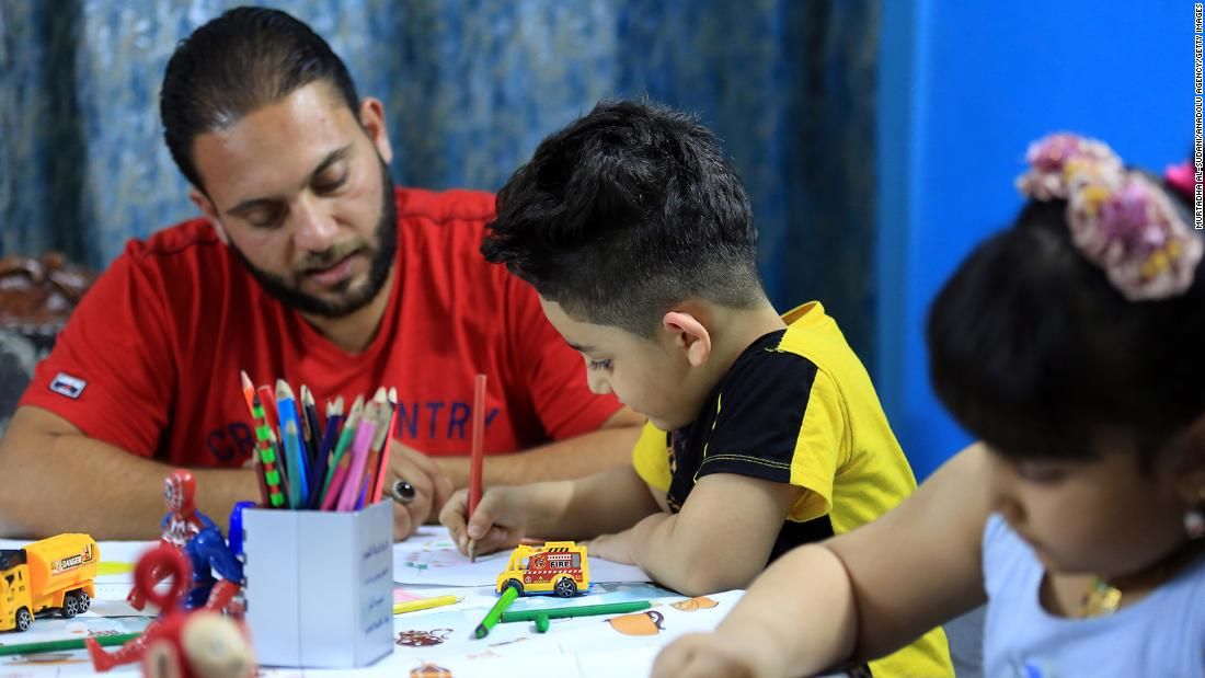 Why some kids are happier right now, and other unexpected effects of quarantine : buff.ly/2WlifD5 'A number of parents are encountering a similar (and unexpected) response to shelter-in-place rules as Hagege: Their children seem happier.'