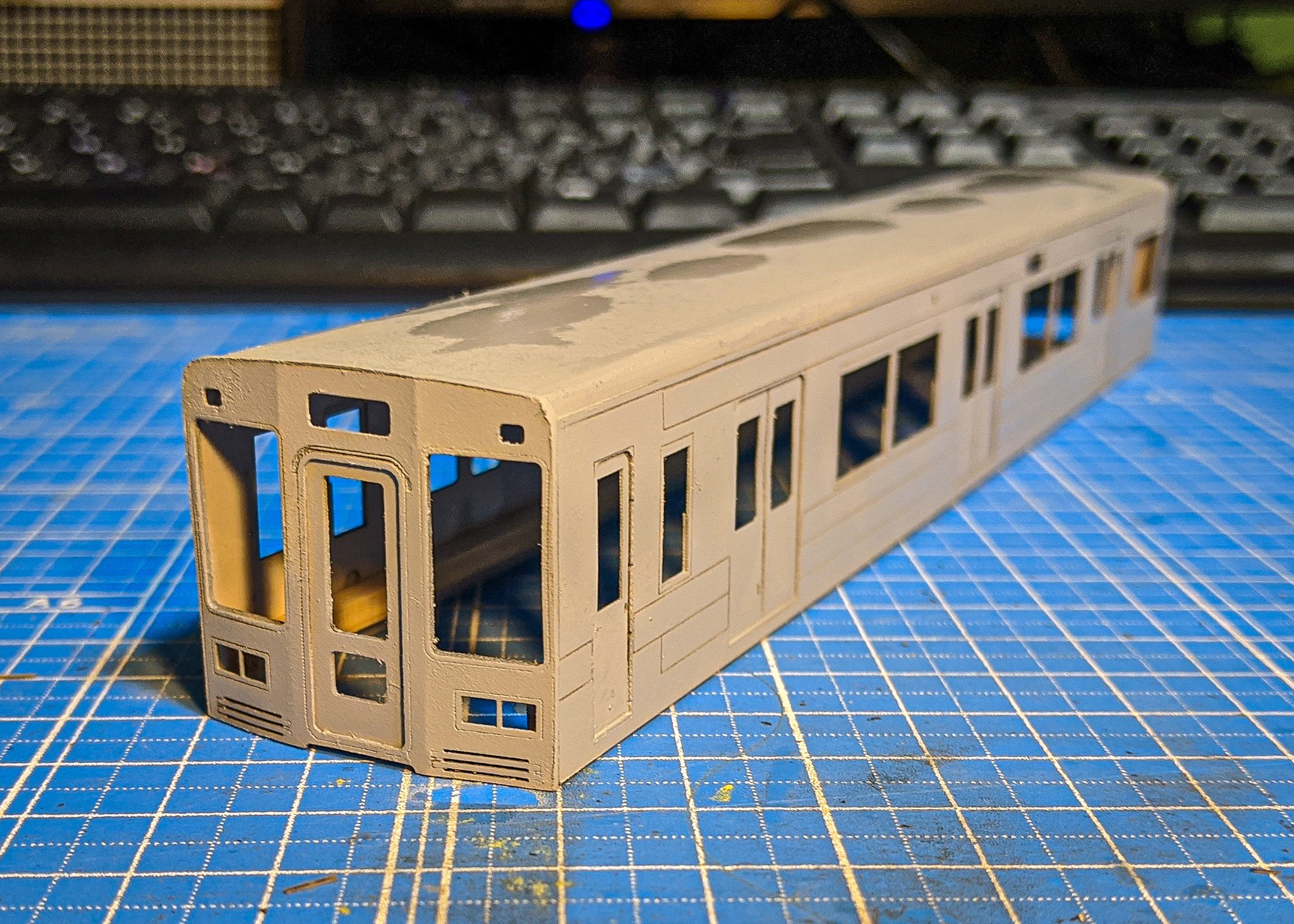クーピー Twitter પર 京成3500系更新車 一目惚れして作りたくなりました ちゃんとした図面が手に入らなかったので写真から数値を割り出しています まだコルゲートを貼っていないので変な感じですね 京成 3500系 Hoゲージ 鉄道模型 ペーパーキット クーピー Twitter પર 京成3500系更新車 一目惚れして作りたくなりました ちゃんとした図面が手に入らなかったので写真から数値を割り出しています まだコルゲートを貼っていないので変な感じですね 京成 3500系 Hoゲージ 鉄道模型 ペーパーキット
