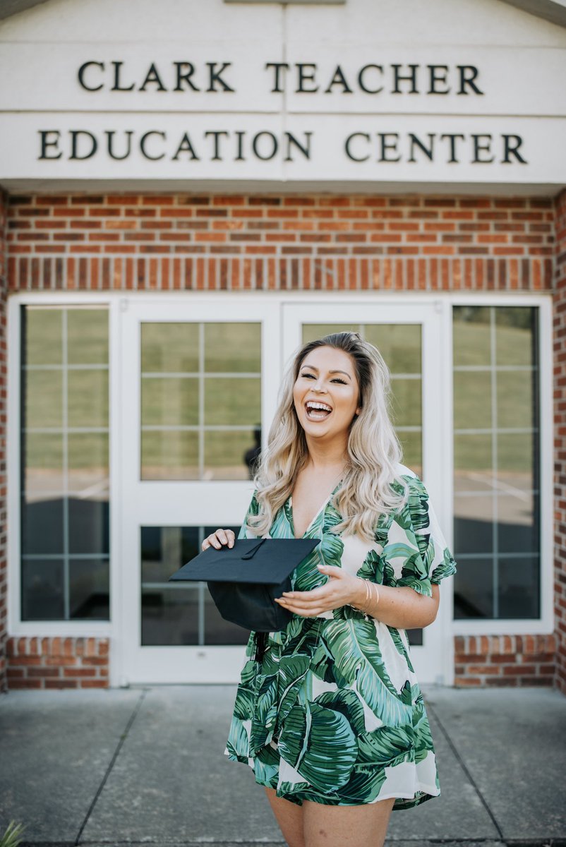 Another grad session in the books! #solpanozzophotography