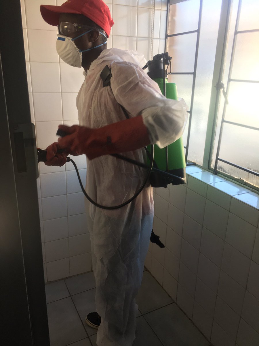 PestKemisetso's tweet photo. Deep cleaning and disinfection was done today at Amogelang offices as they prepare to go back to work . https://t.co/v4FO1T6hyM