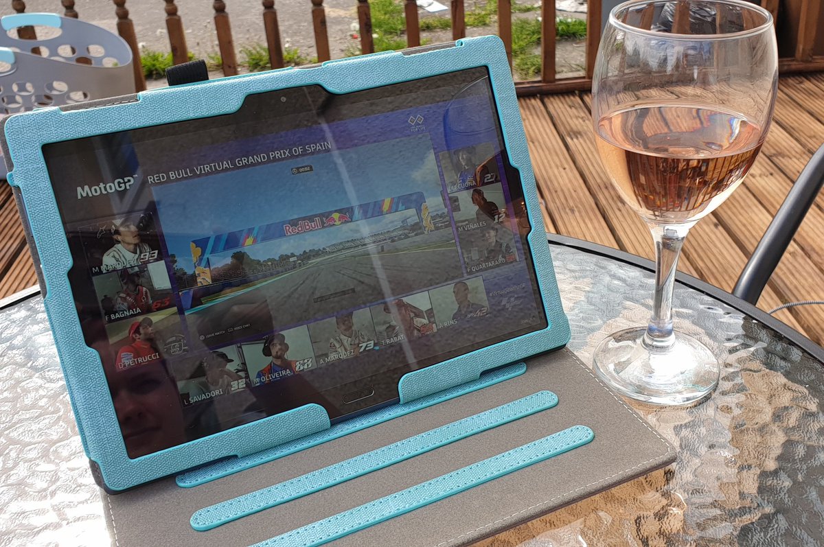 Kails87's tweet image. Virtual MotoGP time @MotoGP #VirtualGP #StayAtHome