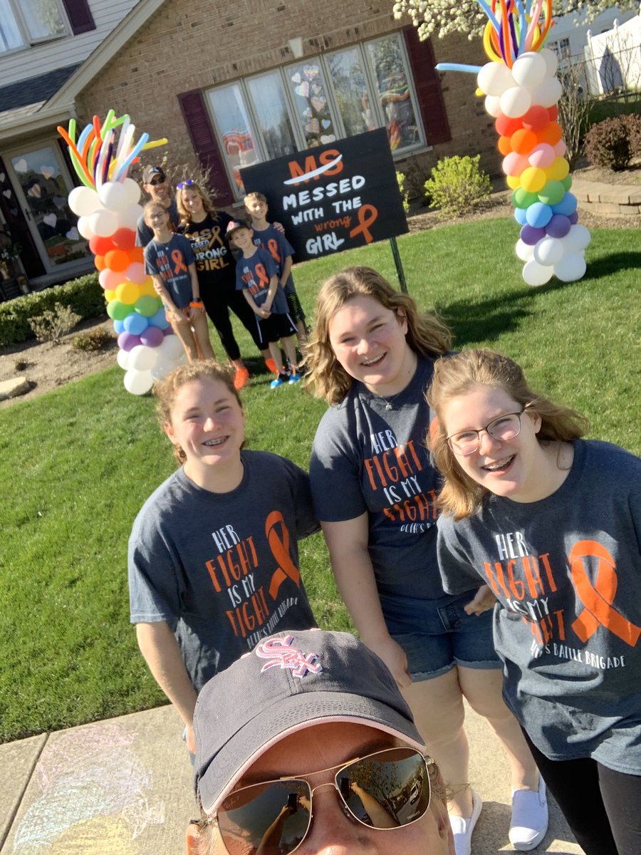 carolRsheahan's tweet image. We’re social distant walking for @MrsKeblusek!! #virtualwalkms