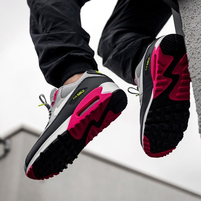 nike air max 90 essential pink grey