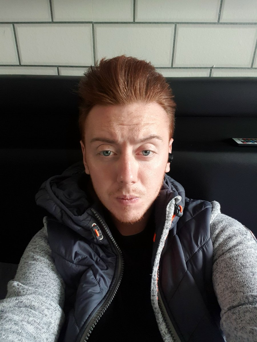 TheEyeborg's tweet photo. Chill sunday 👌
.
.
.
#sunday #sundayvibes #chill #chillvibes #chillin #upton #wirral #england #uk #weekend #weekendvibes #bored #of #lockdown #quarantinelife #quarantine https://t.co/ZtfhVZsrMR