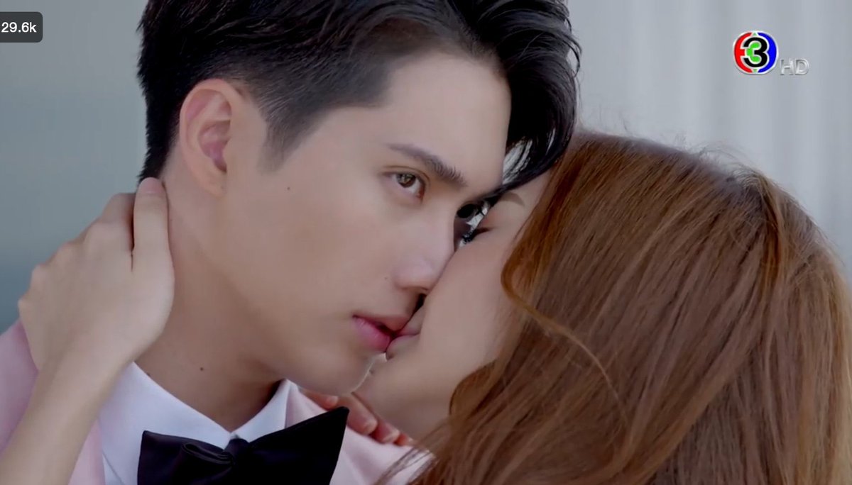 innsarin's tweet photo. สุดท้ายก็หลอกใช้เราเป็นเครื่องมือ😢 #คิรี #ฟากฟ้าคีรีดาวep15 https://t.co/9JFYiweXQa