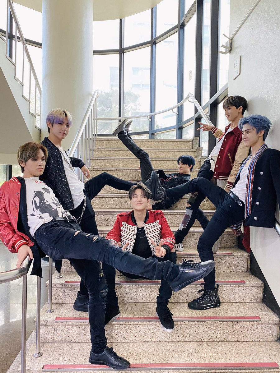 13_bvnny's tweet photo. whatever happens u will always be the champion in our /nctzen/ hearts 💚💚💚 
@SMTOWNGLOBAL @NCTsmtown_DREAM 
#NCTDREAM 
#reloadwithnctdream https://t.co/OJniEu7yvF