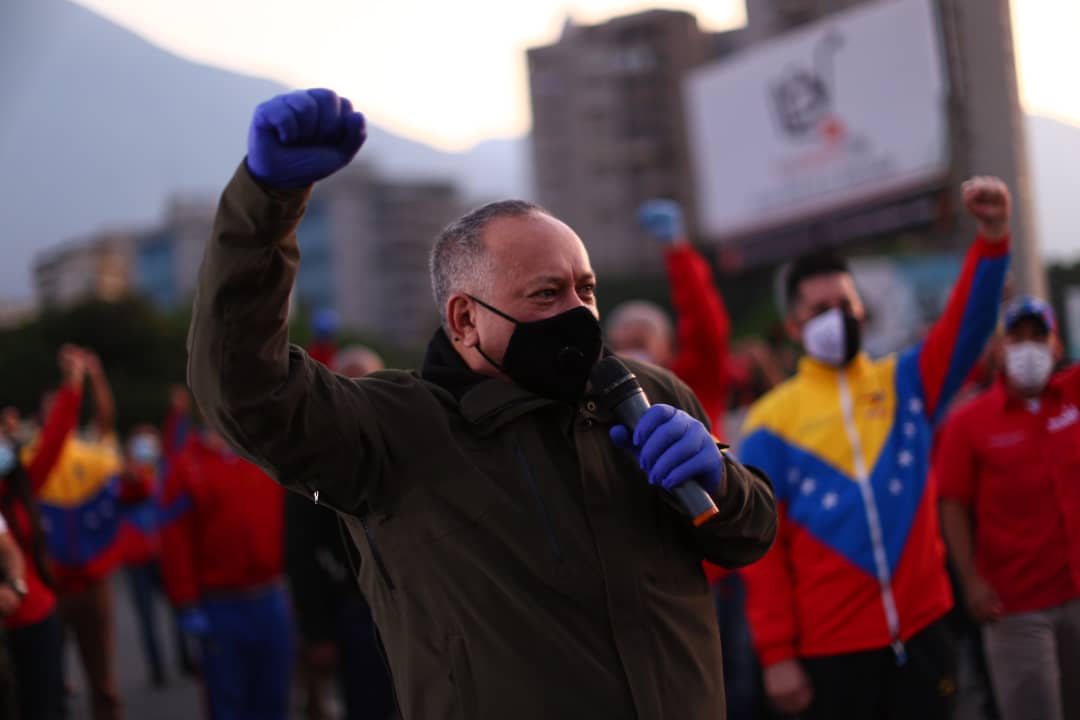 PartidoPSUV's tweet photo. ¡PUEBLO ALERTA! Neutralizado nuevo intento de incursión terrorista en territorio venezolano (+ Diosdado Cabello) https://t.co/YPcUGQG0dh 

#FuriaBolivarianaEnAcción https://t.co/1T8M7xGU5i