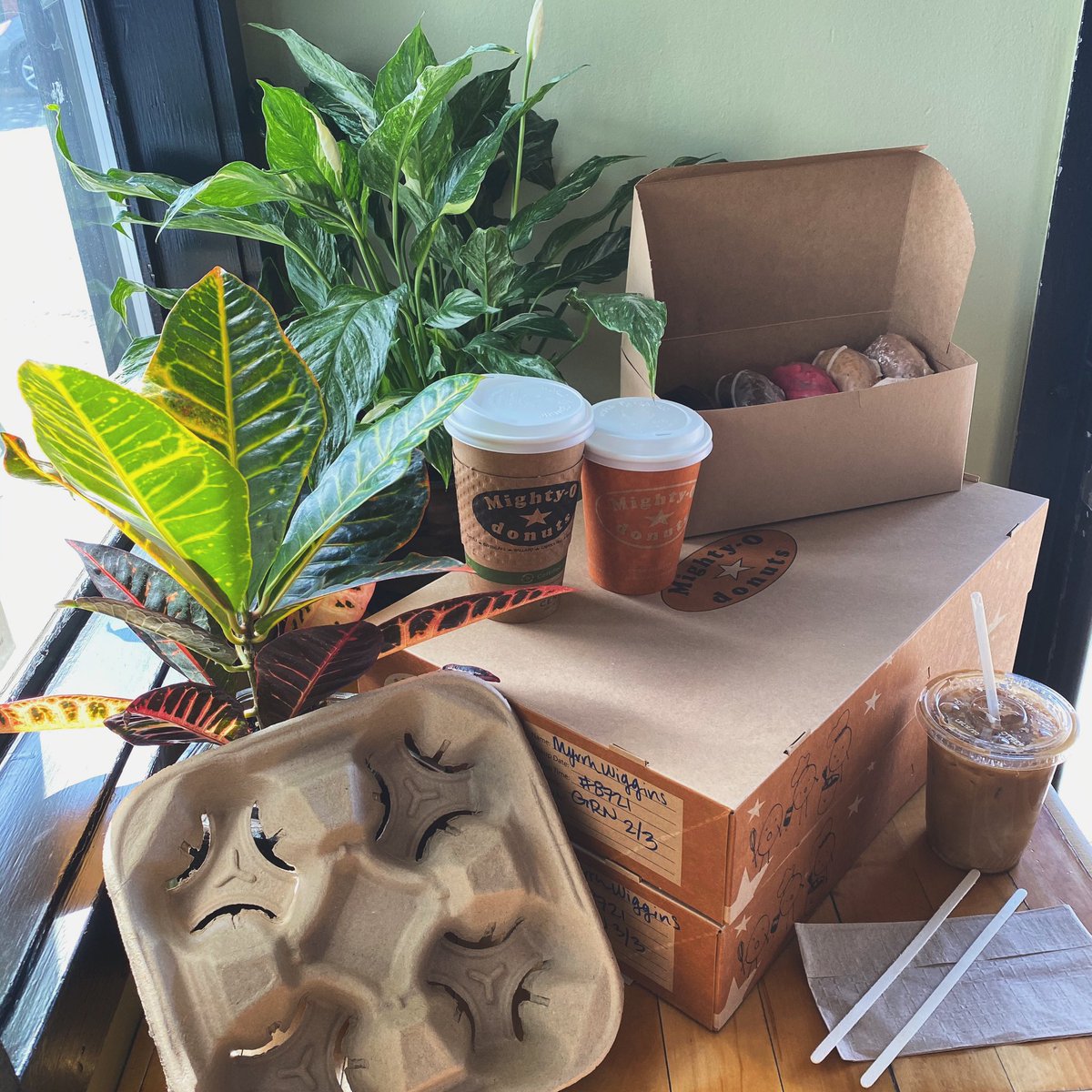 MightyODonuts's tweet photo. Composting awareness week starts today! Did you know all our boxes, bags, cups, lids and even our straws are compostable! How do you compost? #compostingawarenessweek #compostingiscool https://t.co/xxNCholnnO