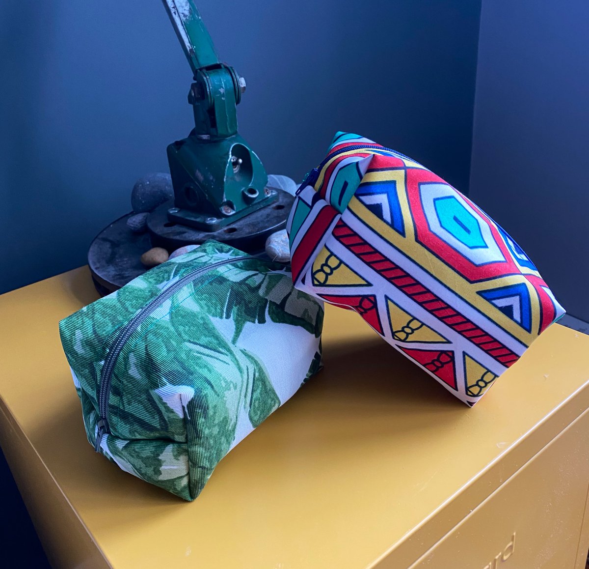 JamesBarker82's tweet image. Who wants to help me get to £500. For my #2point6challenge sewing challenge for @NSPCC. Ive sewed 23 items so far. justgiving.com/fundraising/ja… thanks to @dethink2survive @GavGavGavin1 @Gadsby